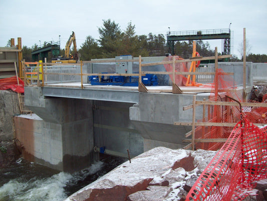 Treuil porte de barrage Capital Winch