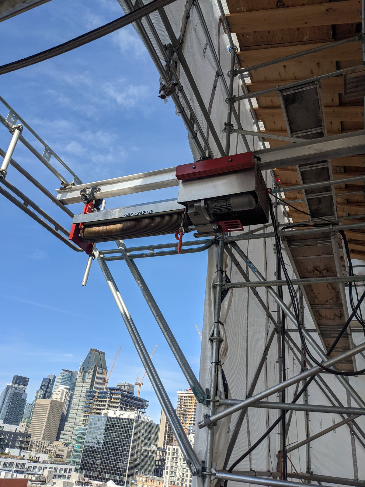 Capital Winch wire-rope hoist for Les Entreprises Atwater