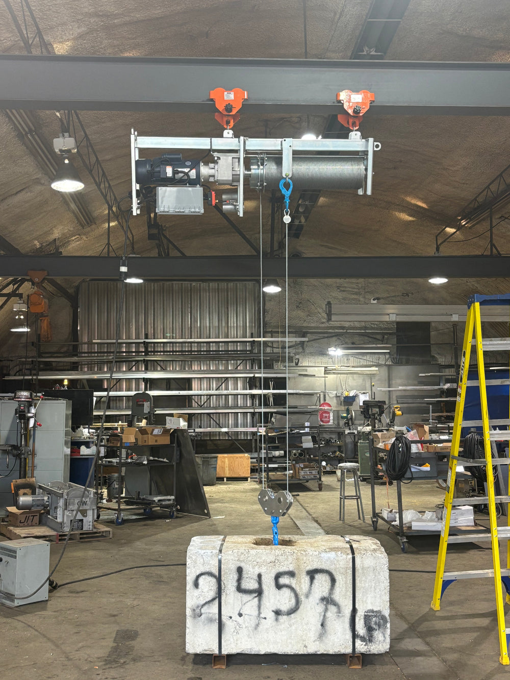 Construction hoist detail